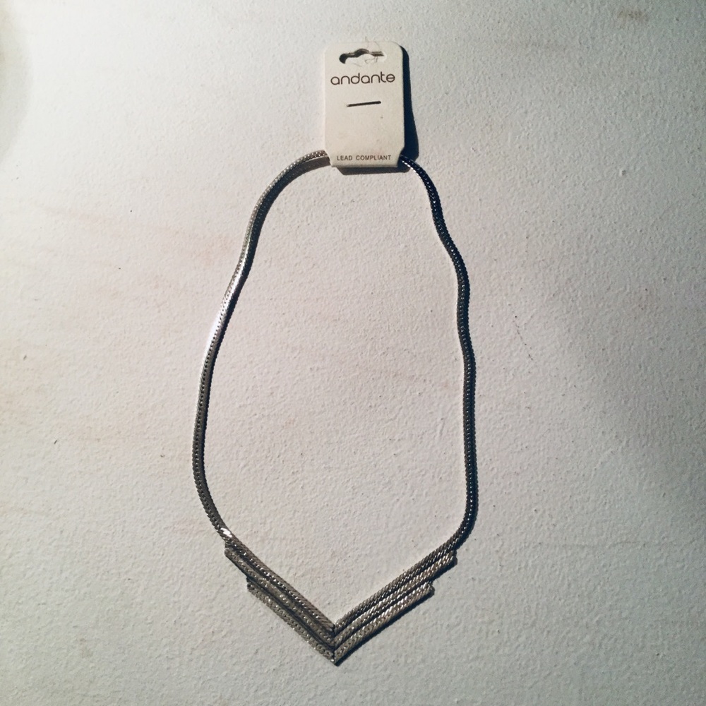 Dainty ANDANTE silver necklace - Picture 2 of 4